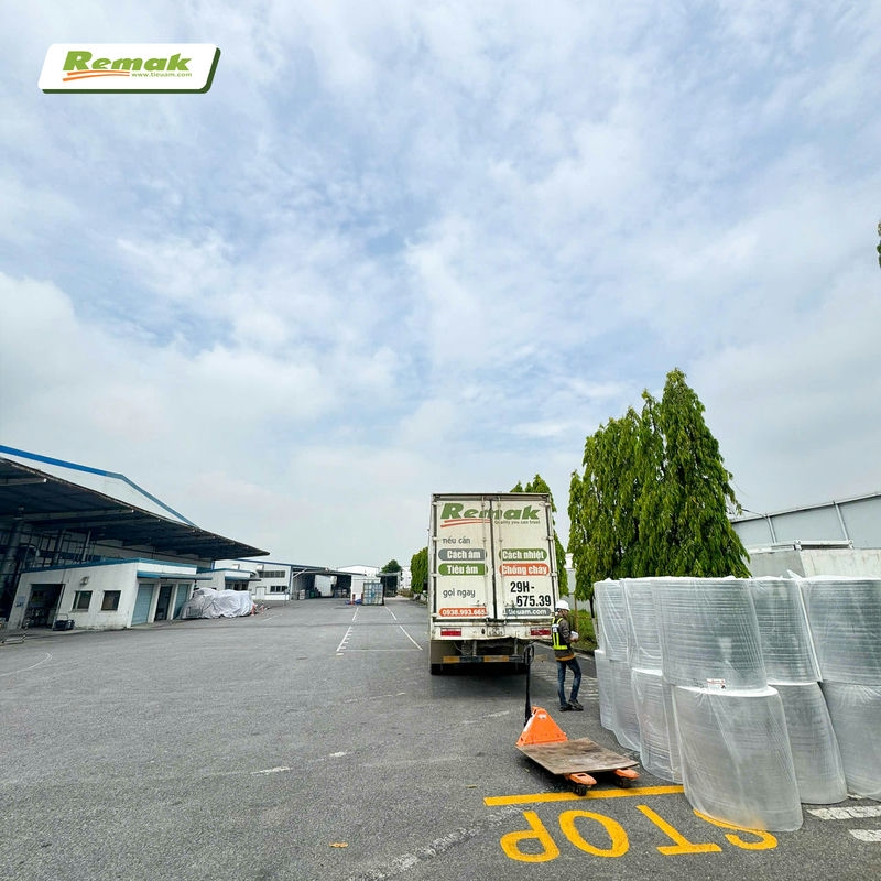 Xốp cách nhiệt Pe-OPP Remak